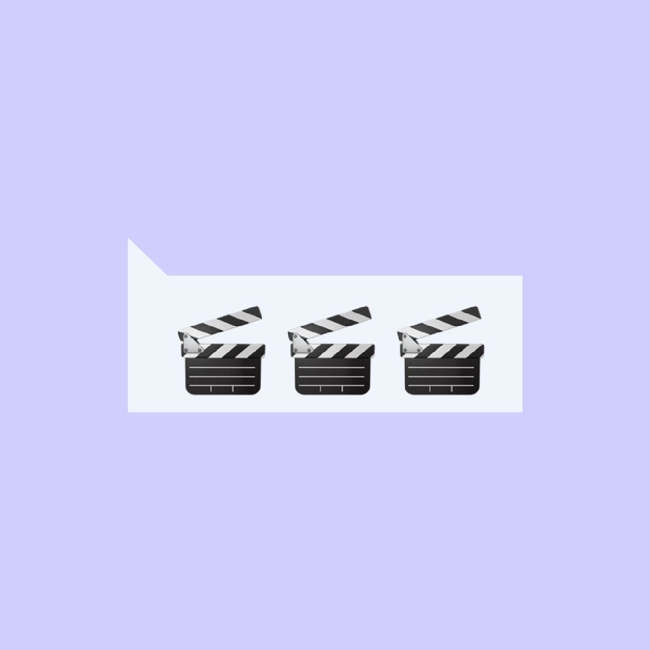 3 claquetas sobre fondo lila en cabecera del curso 'Cómo crear storyboards geniales'